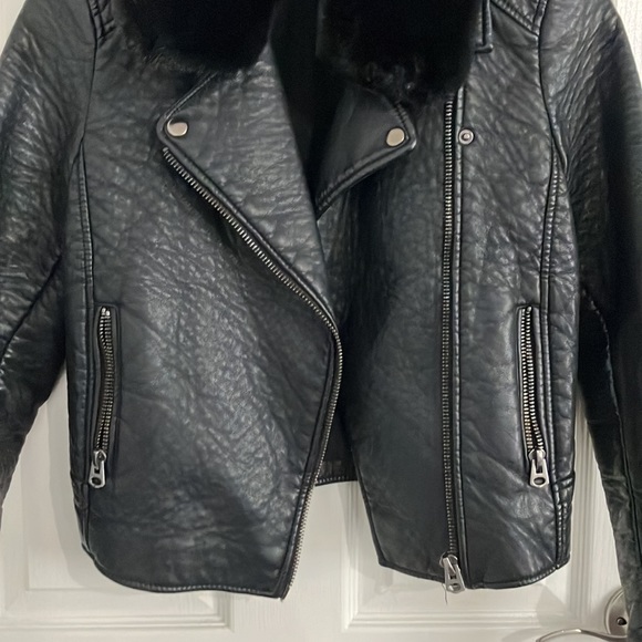 Top shop faux leather motorcycle jacket with removal faux fur collar - Picture 2 of 6